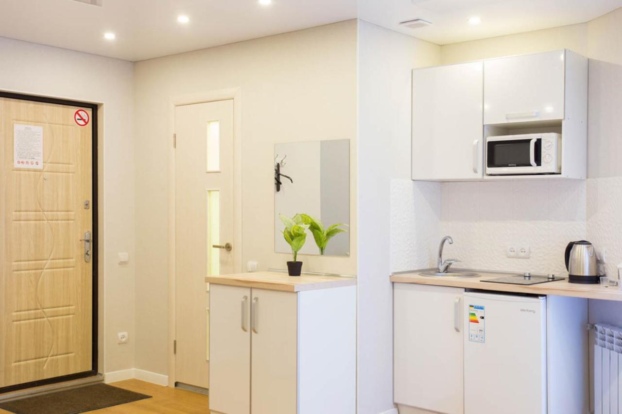 Studio Near Metro Yaroslava Mudroho, Universytet - Mykoly Khvylovoho Str 5-3 Jarkov Exterior foto